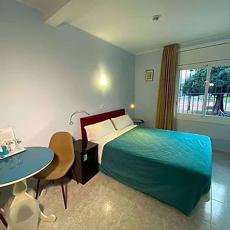 Hotel Alexandra *