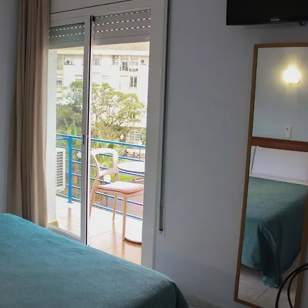 Szálloda Alexandra *