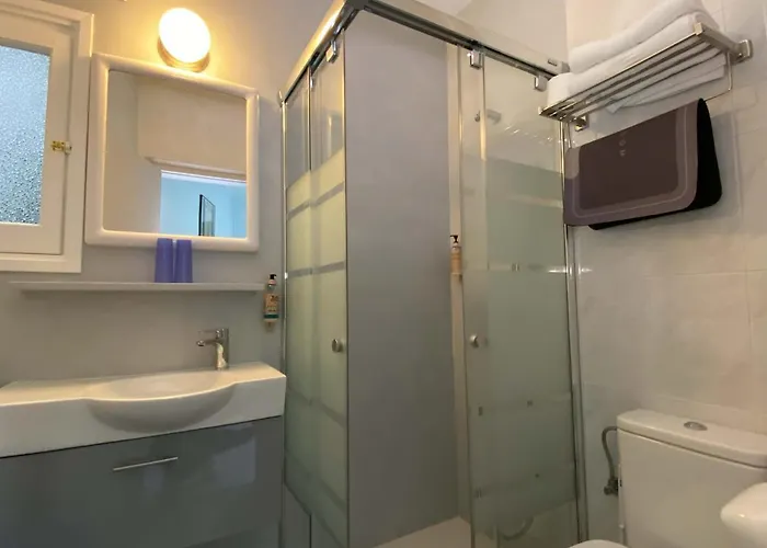 Alexandra Отель *