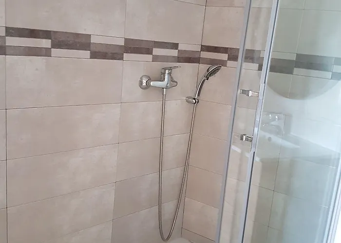 Alexandra Отель